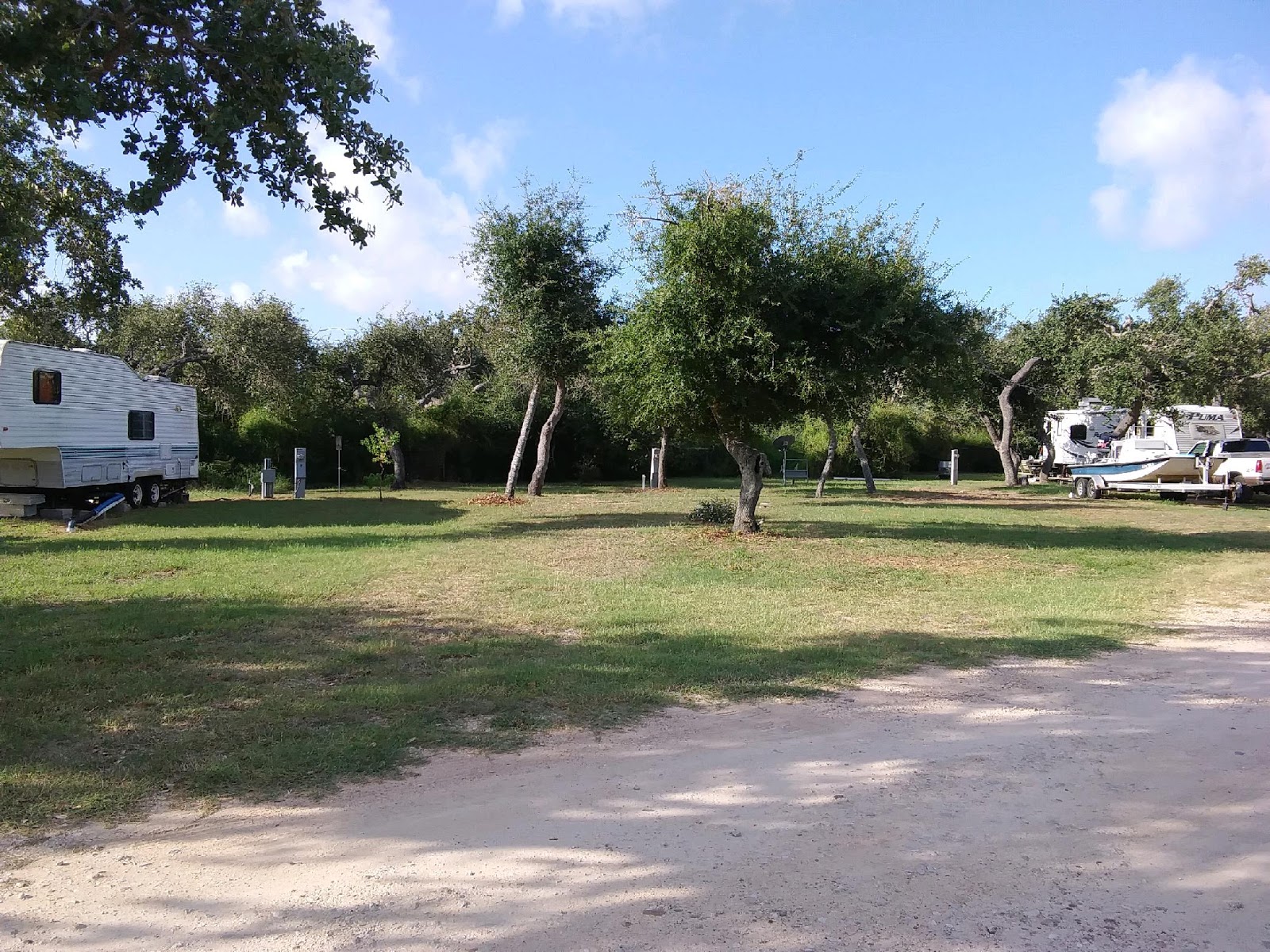 Hidden Oaks RV Resort Pictures, Features & Amenities RVezy Campgrounds