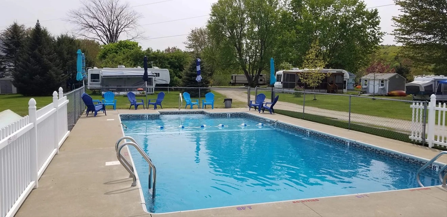 Emplacements VR de Riverbend Campground