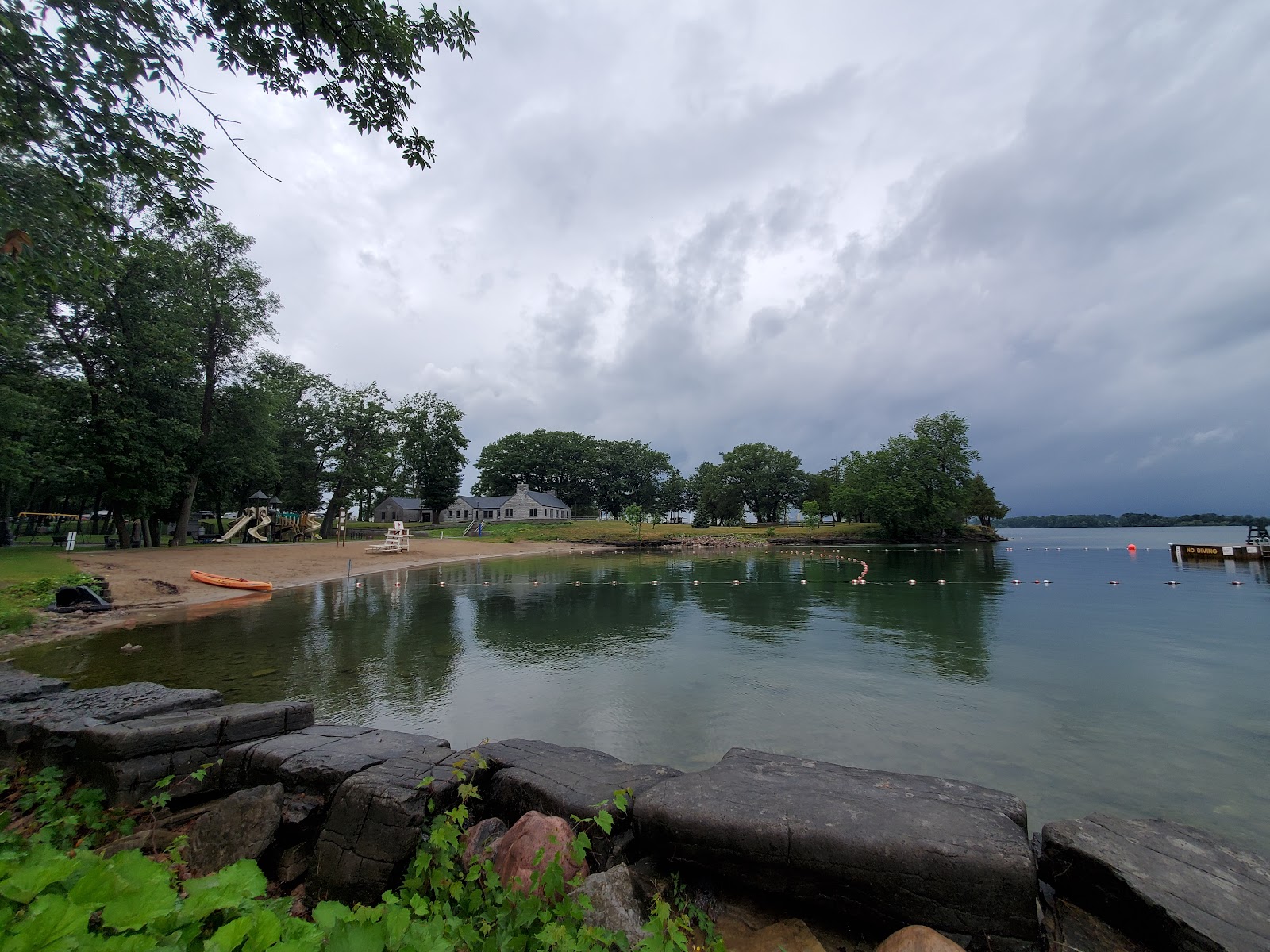 Aire de camping riveraine du Cedar Point State Park