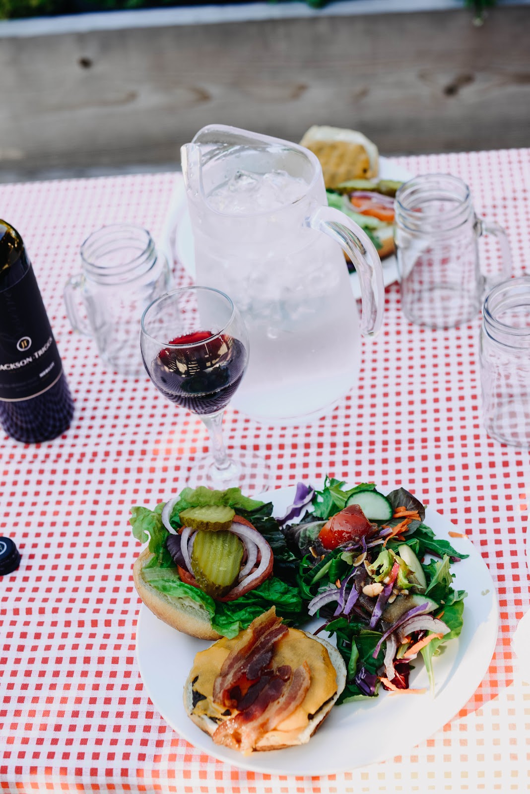 Arrowvale Riverside Port Alberni