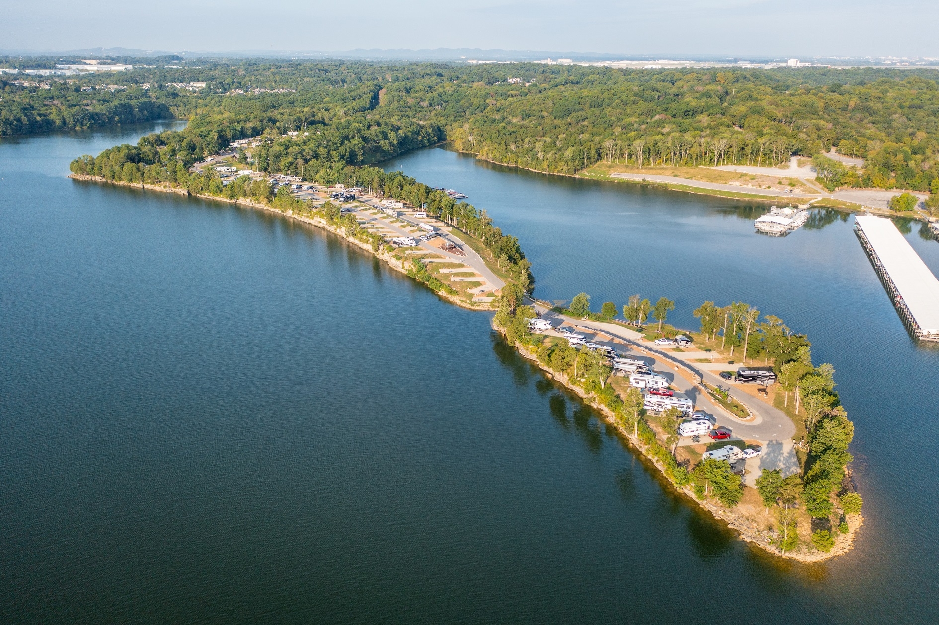 Elm Hill RV Resort Photos, caractéristiques et commodités Campings