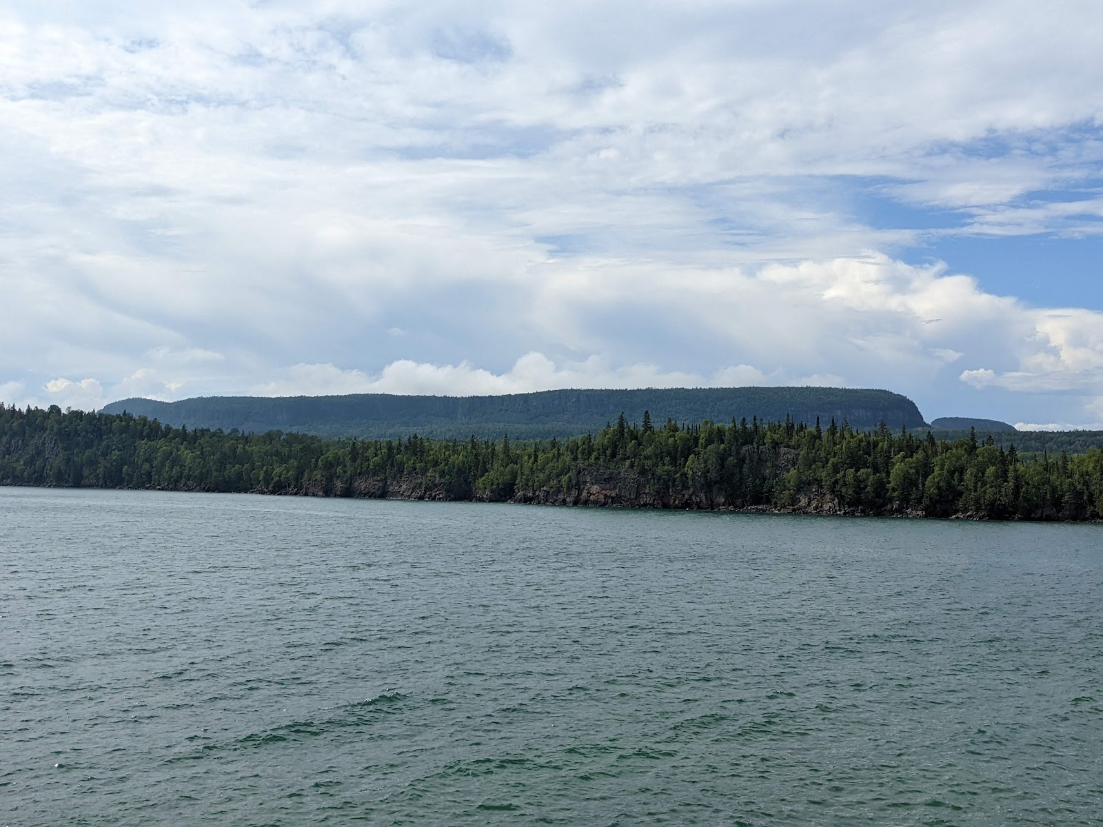 Vues panoramiques parc provincial Sleeping Giant