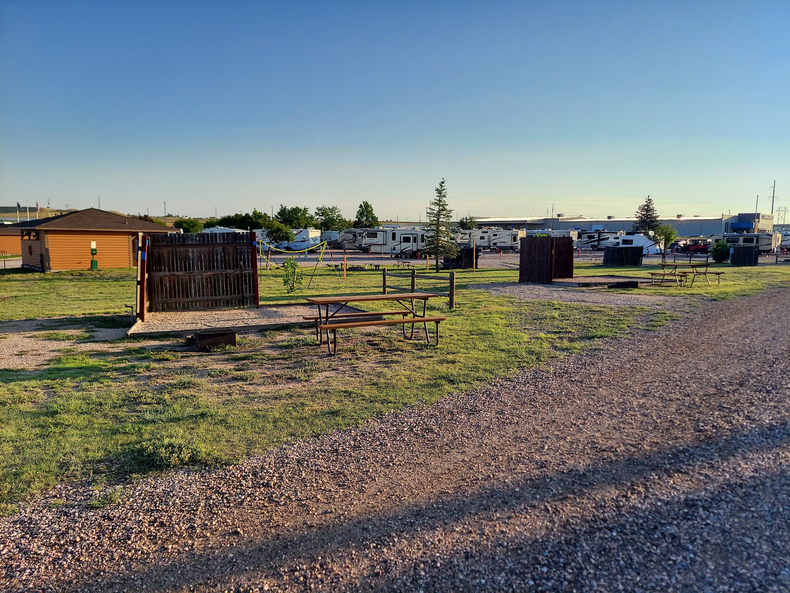 Cheyenne RV Resort big rig friendly facilities