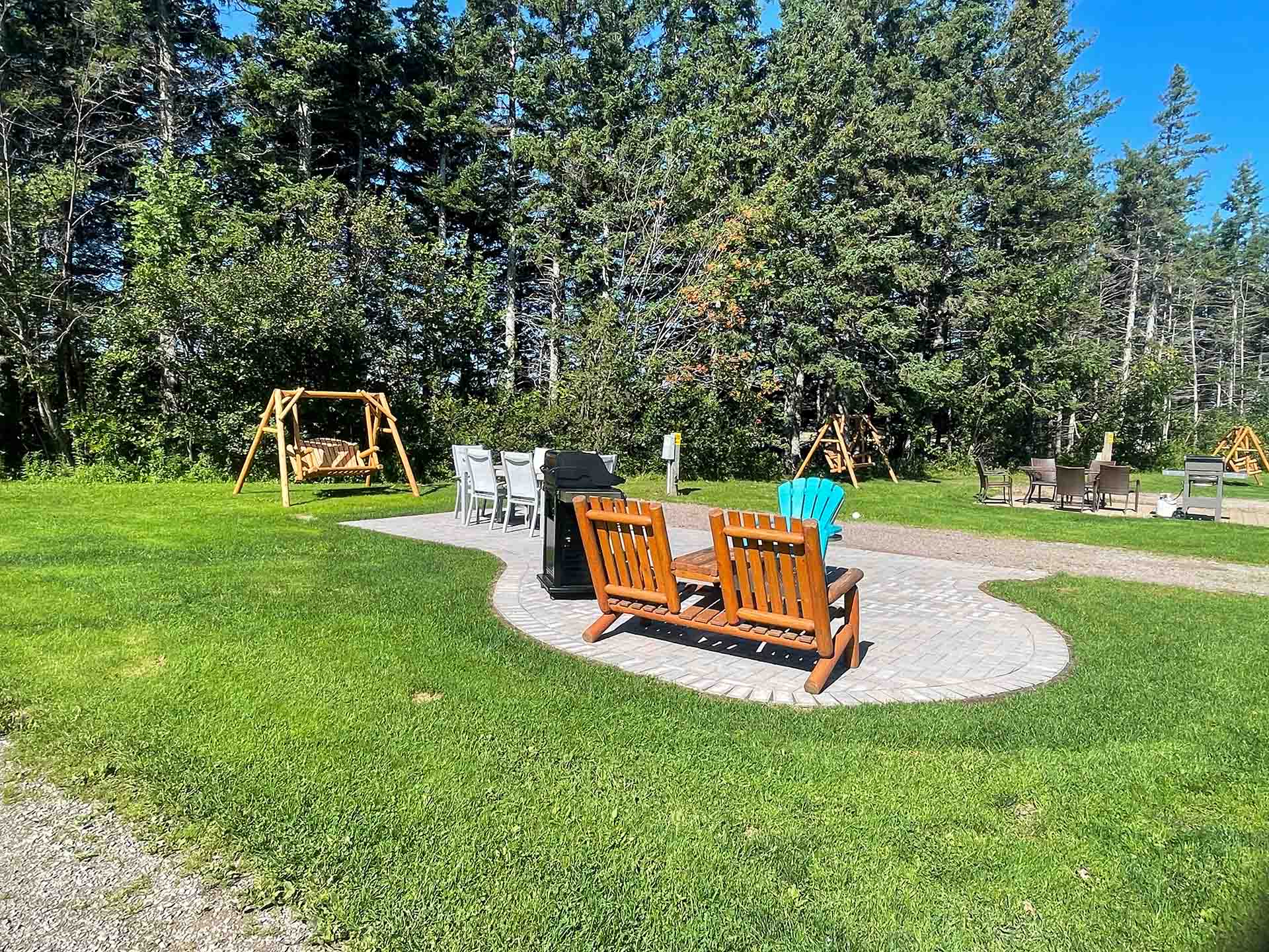 Piscine et installations du complexe Cavendish KOA