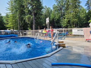 Amazing Rocky Park Campground pool and sites