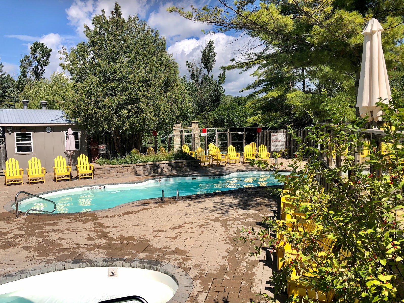 Entrée et installations du camping 1000 Islands Ivy Lea KOA