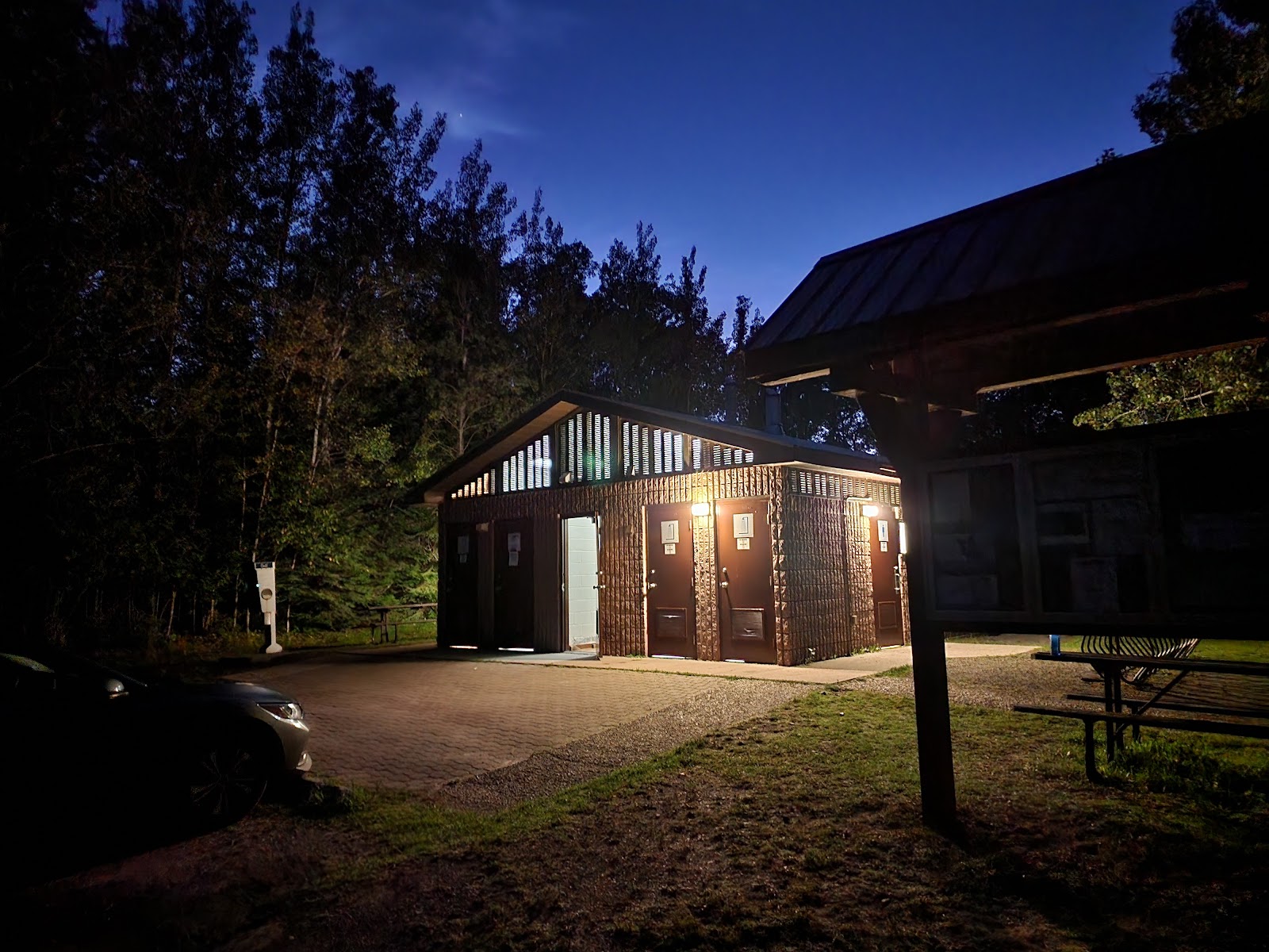 Terrain camping parc provincial Sleeping Giant avec vues lac