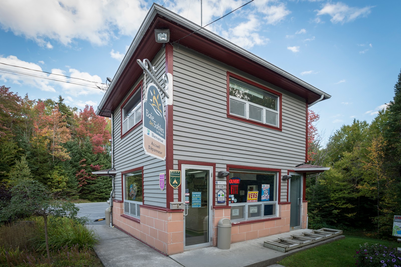 Camping Baie Des Sables Pictures, Features & Amenities RVezy