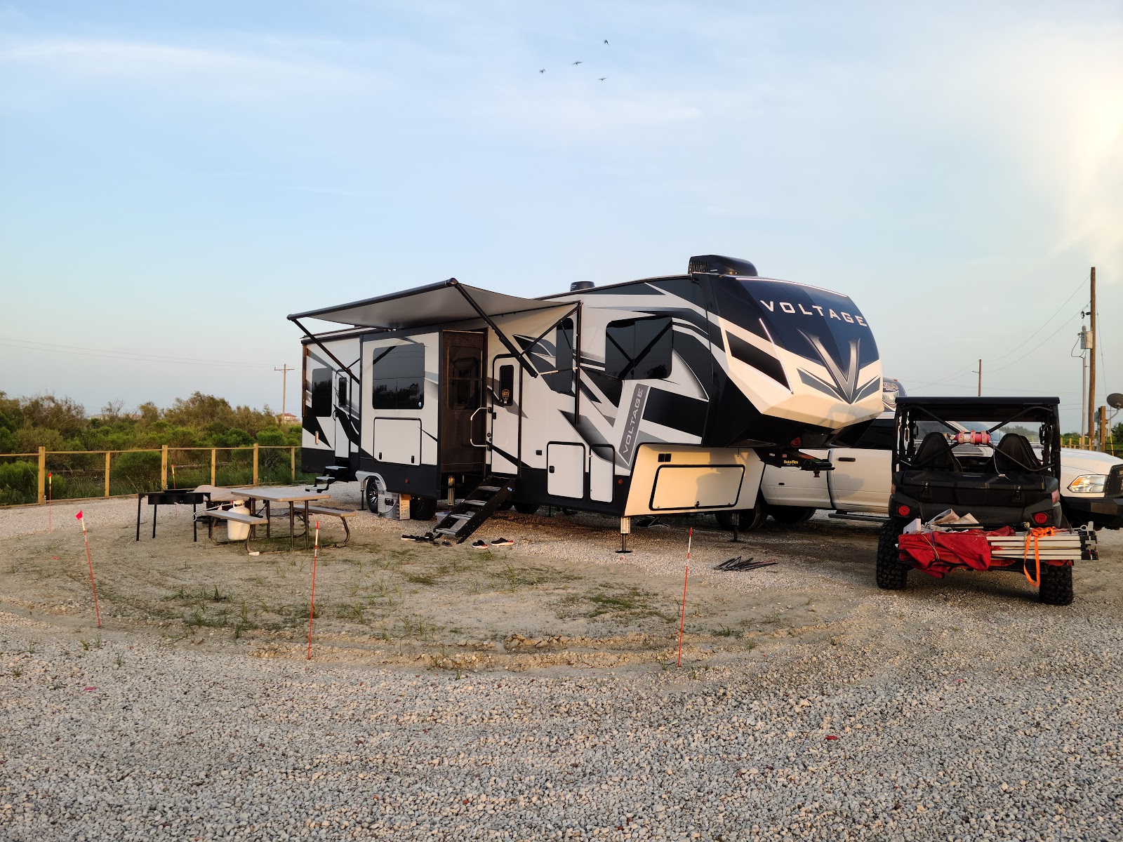 Haileys BeachNBay RV Park Pictures, Features & Amenities RVezy