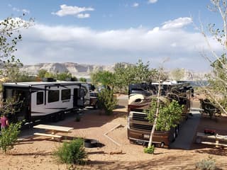 Wahweap Campground Lake Powell waterfront