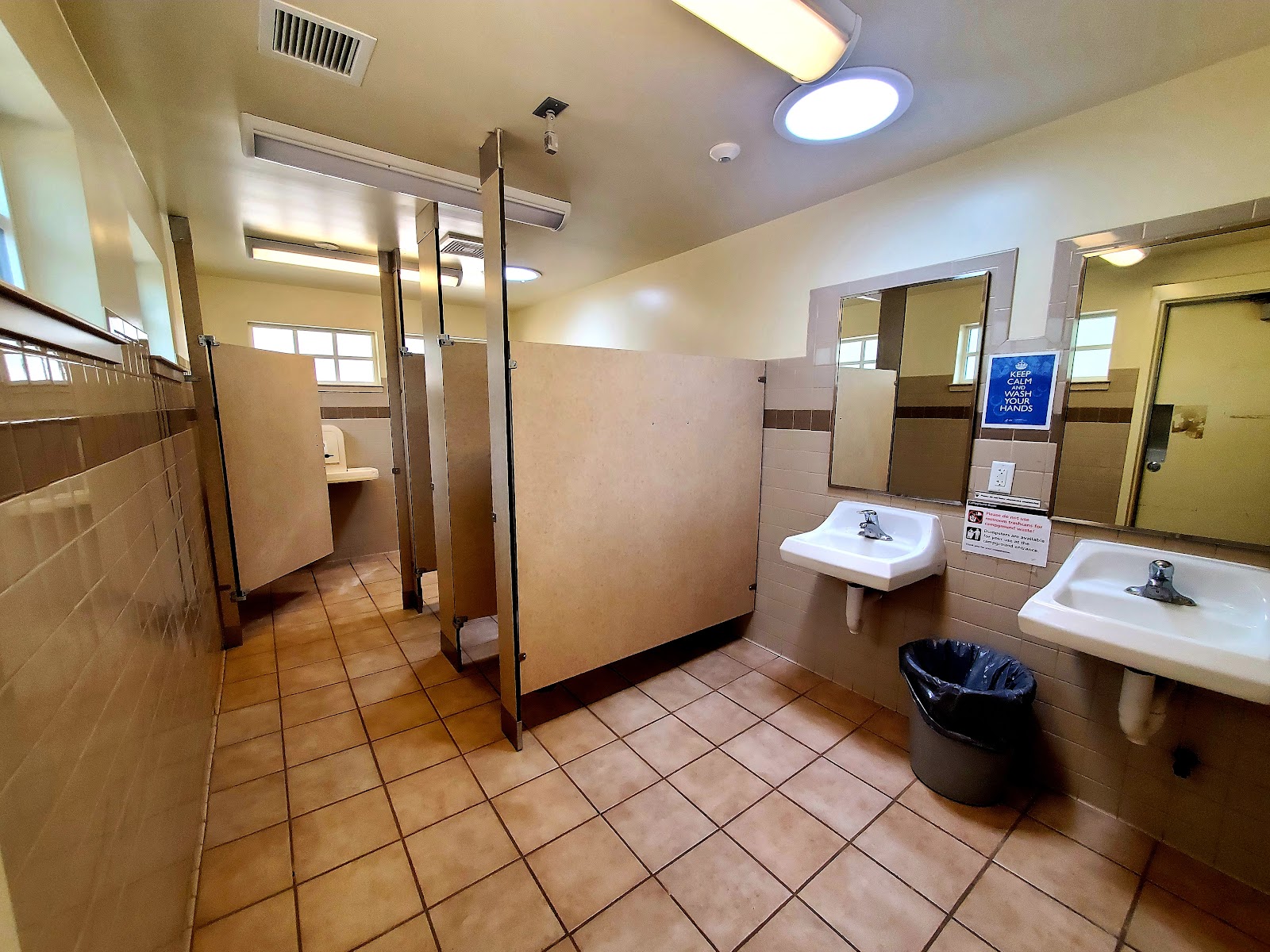 North Campground at Bryce Canyon with hoodoo views