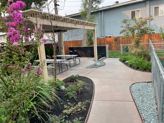 Sacramento Shade RV Park facilities