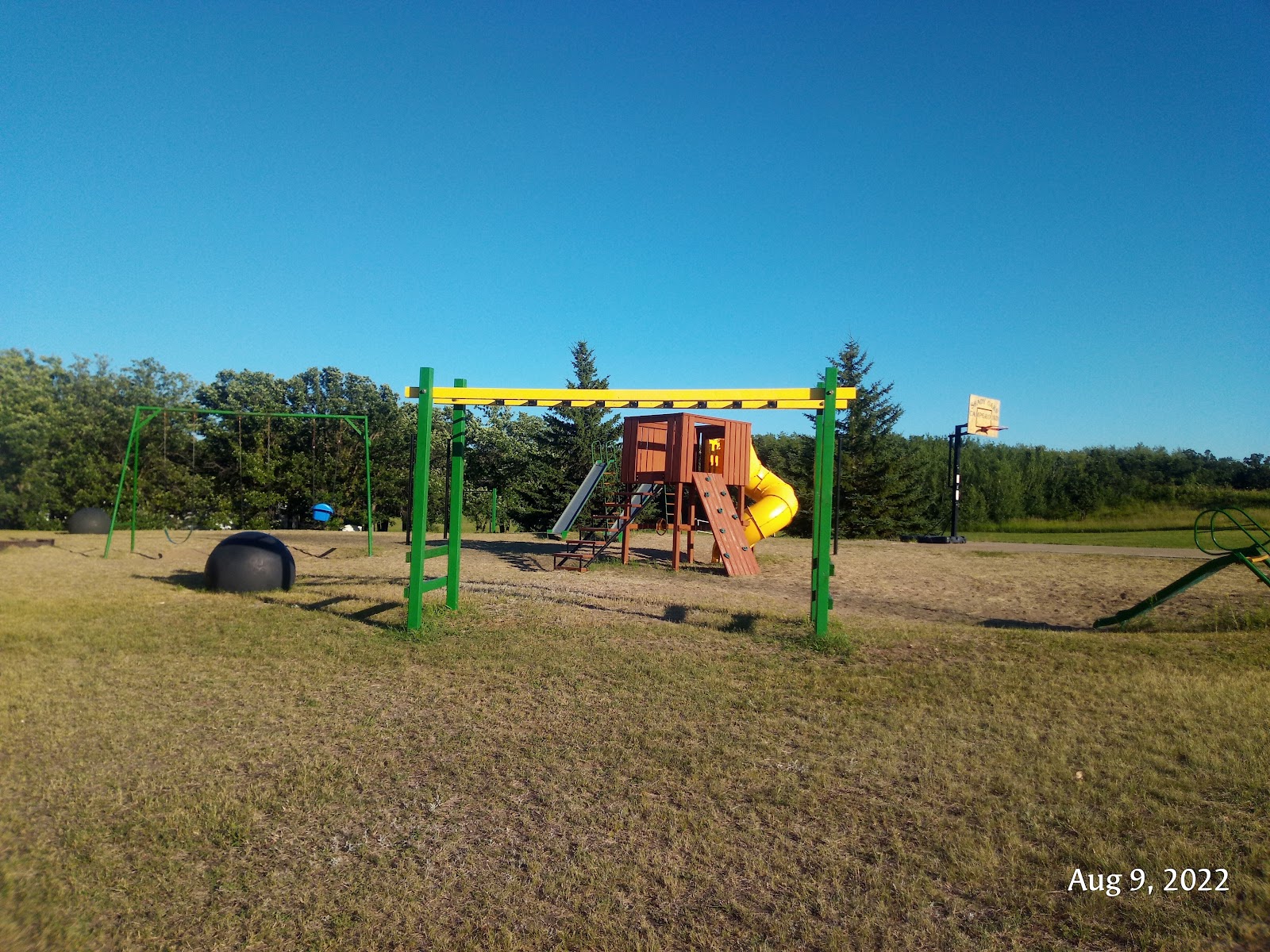 Parc VR Keeshkeemaquah avec sites à branchements complets et piscine