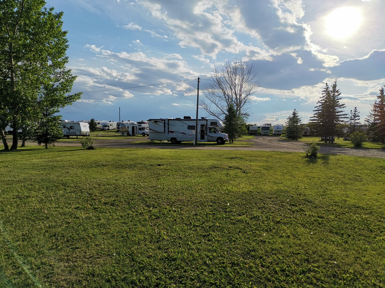 Balzac Campground RV Park with storage facilities