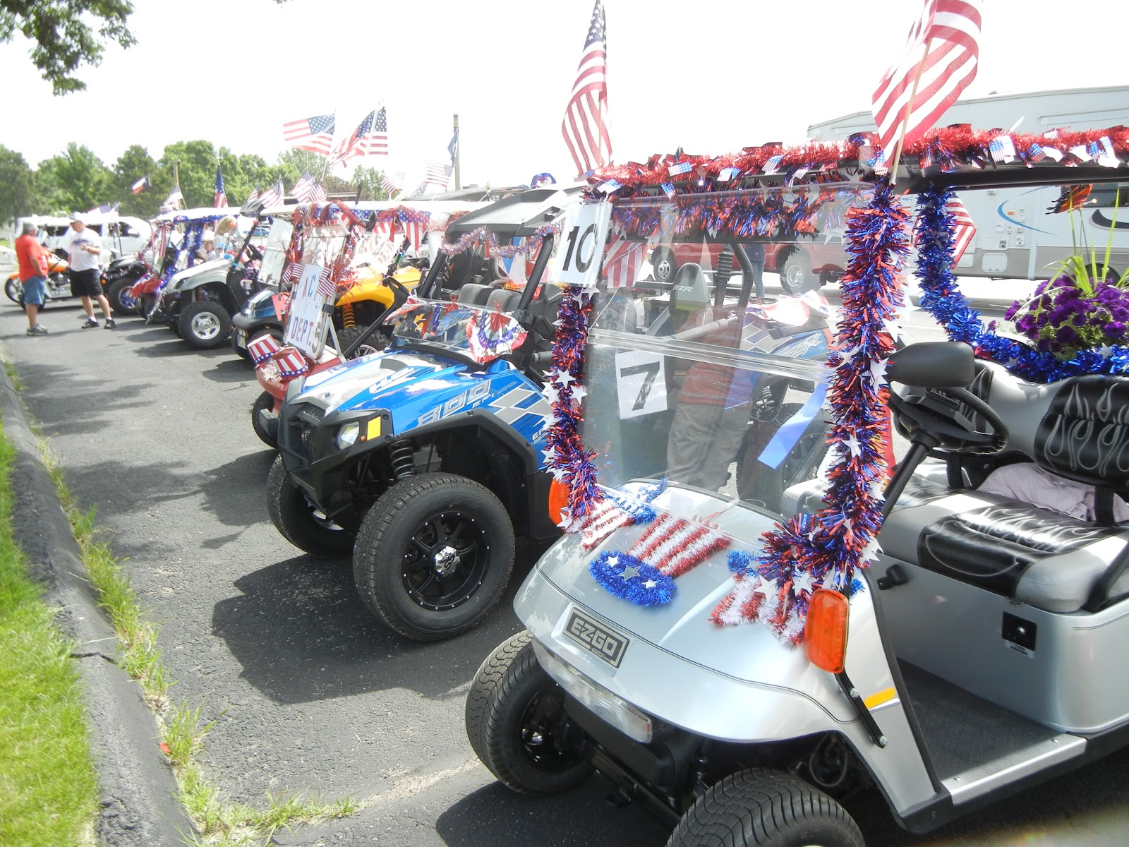 Hart Ranch RV Resort with extensive RV sites and resort amenities