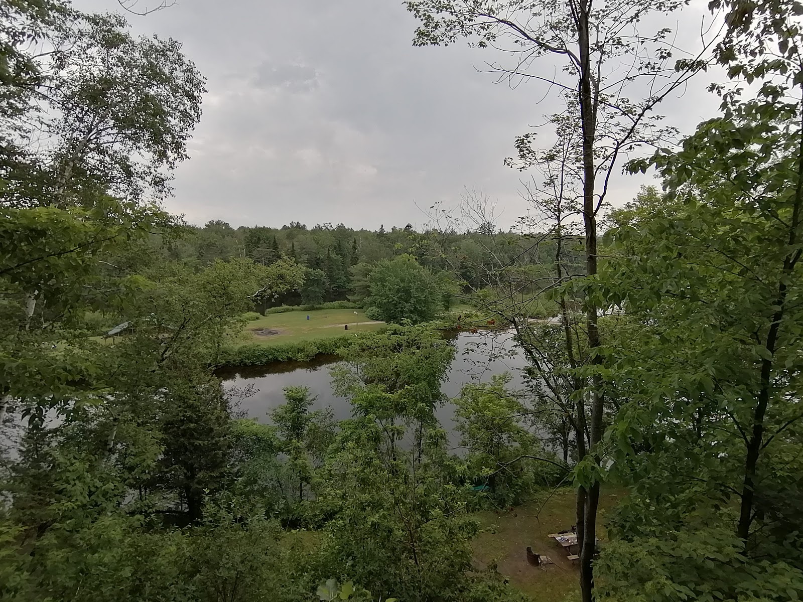 Camping Parc Ensoleillé family campground in Rawdon