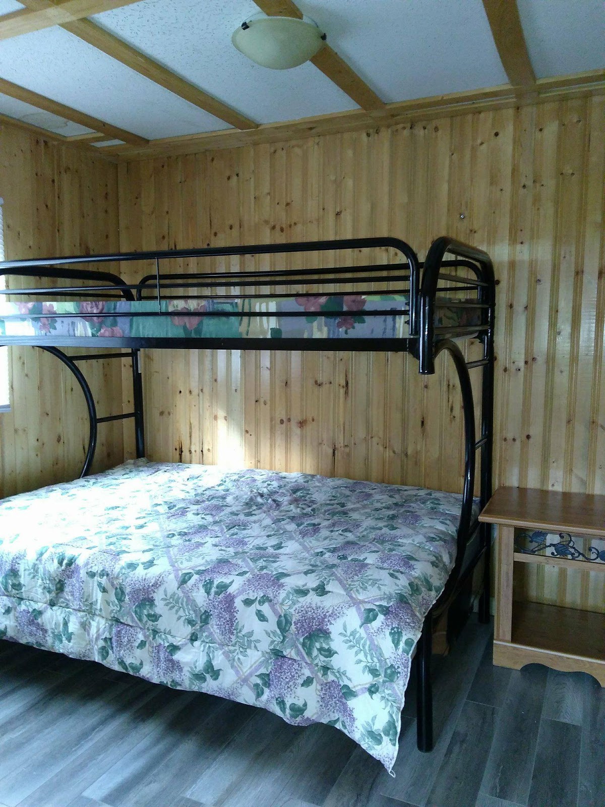 Camping Fort Apache in Saint-Côme