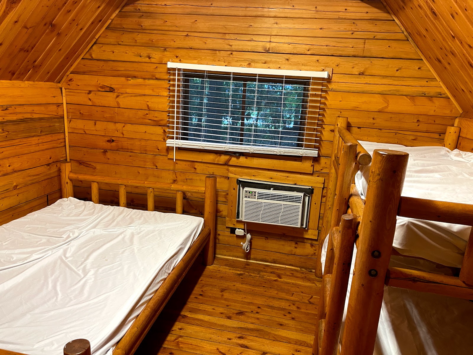 Myrtle Beach KOA Resort pool and amenities