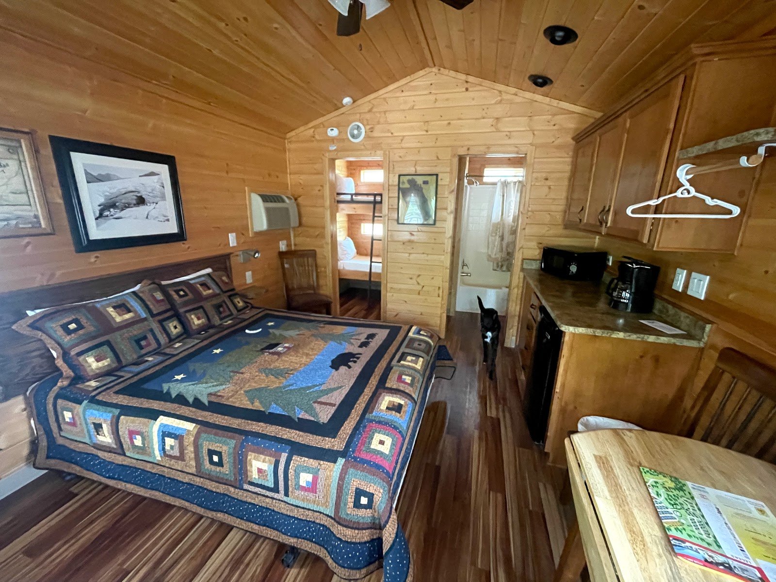 KOA Resort West Glacier près de l'entrée du parc Glacier