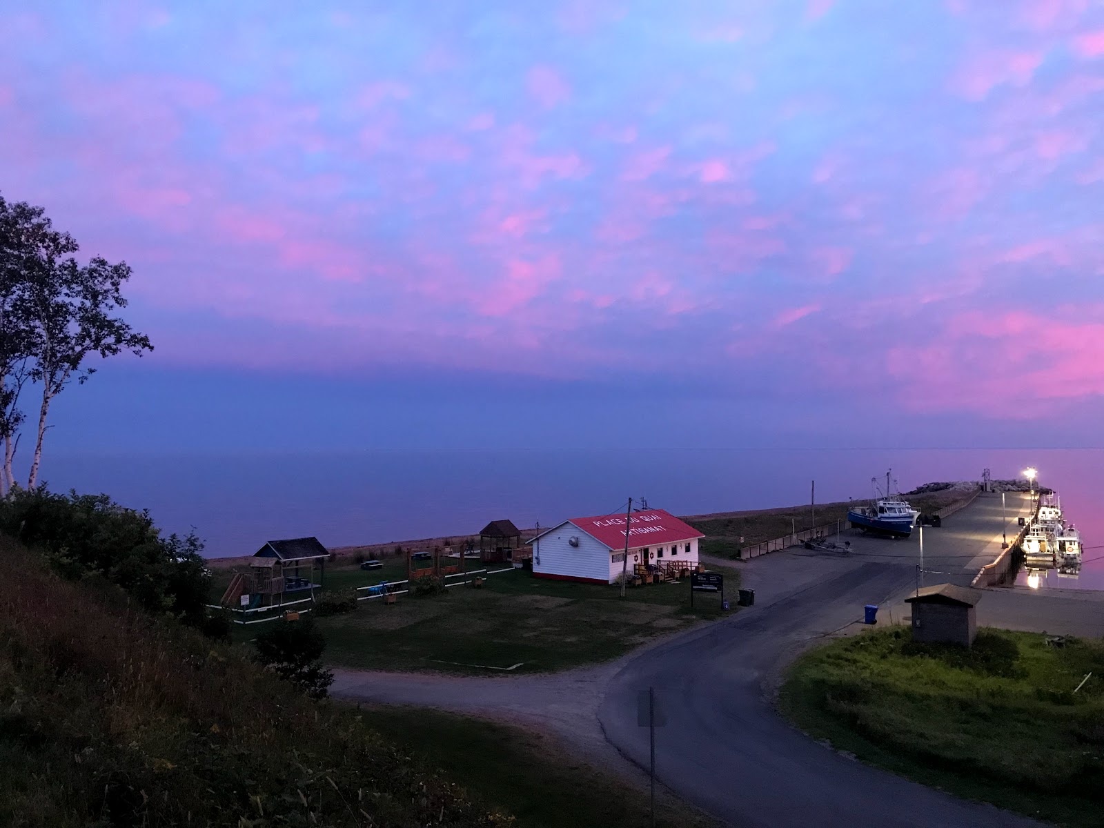 Camping Municipal St-Godefroi campground view